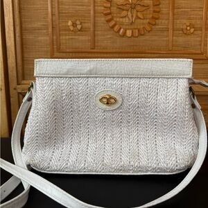 Vintage White Woven Crossbody Bag | Adjustable Strap | 90s Minimal Chic